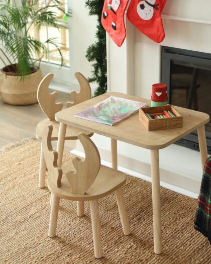 Set of Deer2 Chairs and Wooden Table